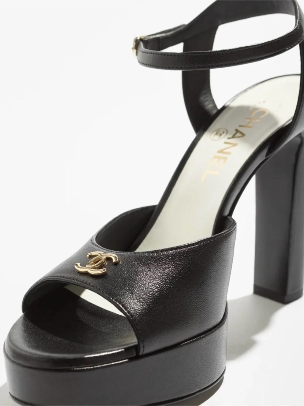 Chanel Sandals 37 EU